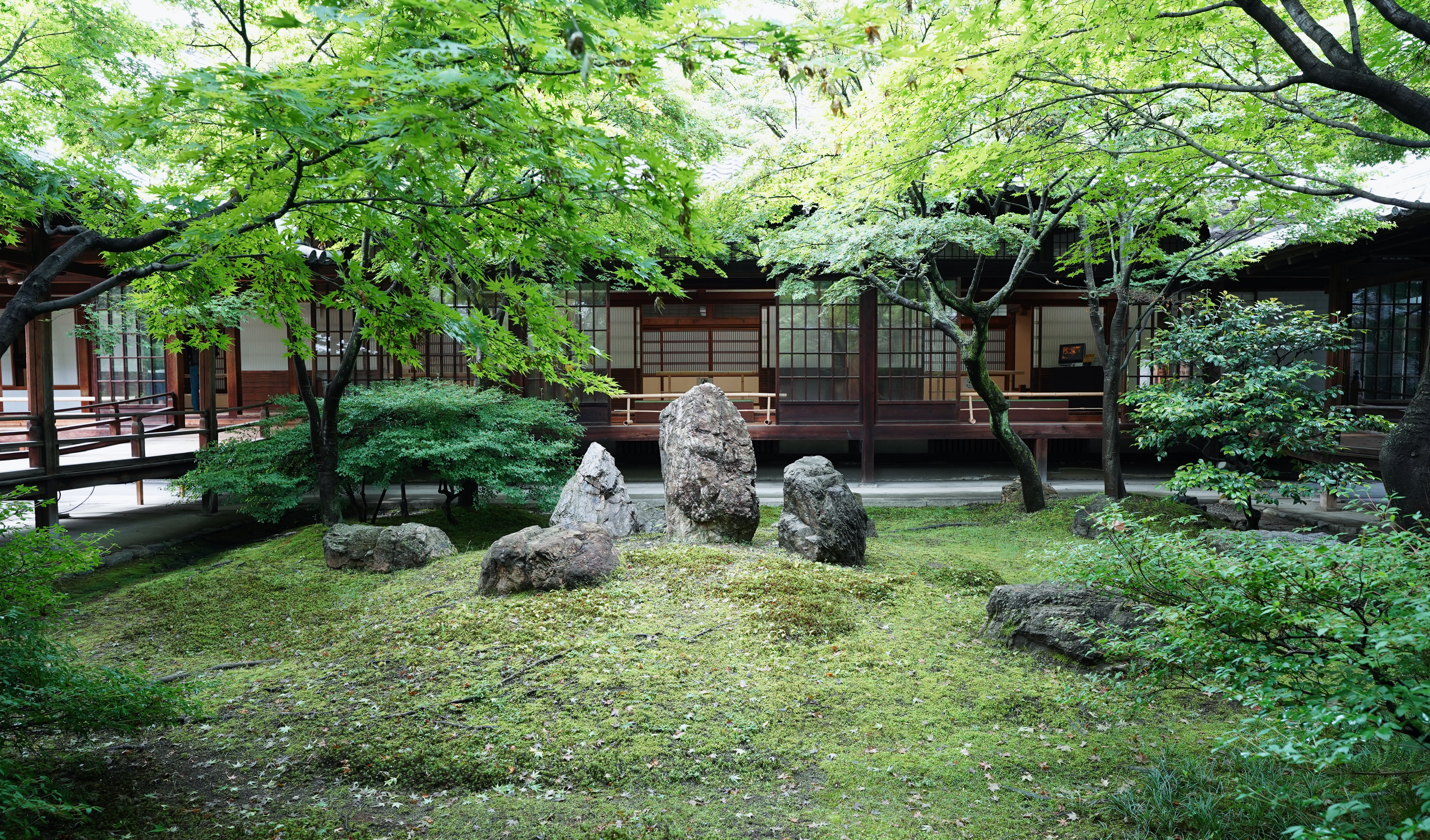 Kennin-ji Temple : Beautiful gardens and Best season to visit