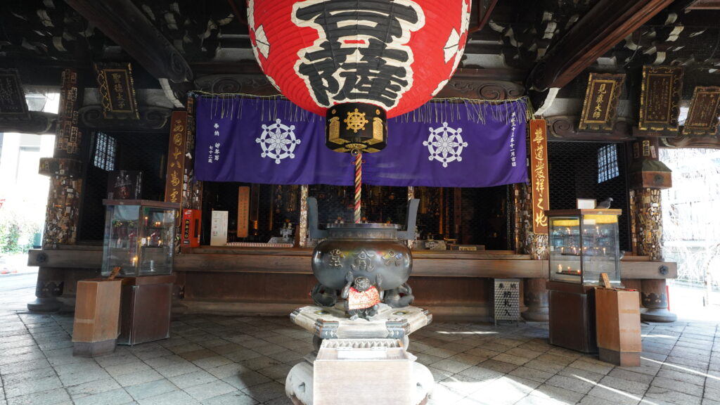 Main Hall in Rokkaku-do(Choho-ji Temple)